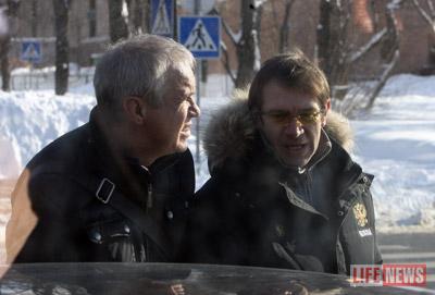 Сергей Гармаш и Владимир Машков приехали на Новодевичье с утра