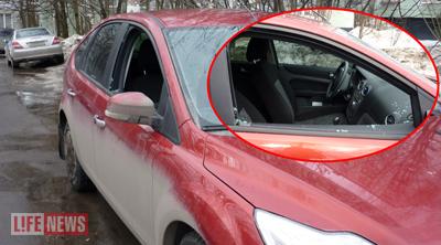 Машину следователя разбили уже во второй раз