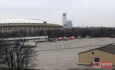 ...Теперь же она пустует: власти решили разобраться с неконтролируемым пассажиропотоком