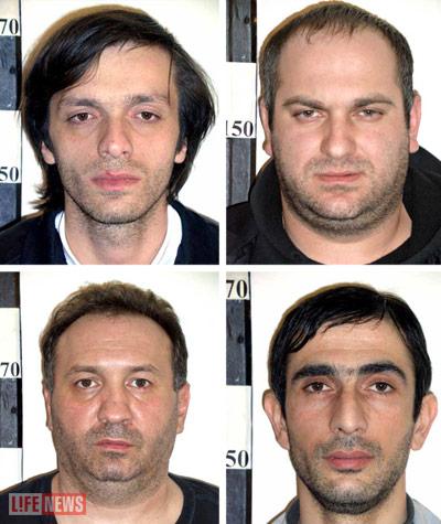 Всем, кто пострадал от этих преступников, необходимо позвонить по телефону 600-11-64