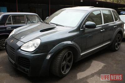 Воры передвигались на иномарках без номеров