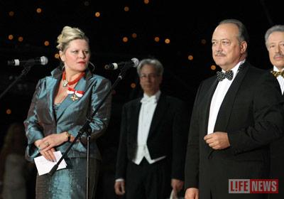 Заместитель мэра Москвы Юрий Росляк открыл Венский бал