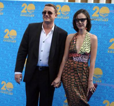О романе двух актеров заговорили после "Кинотавра-2010"