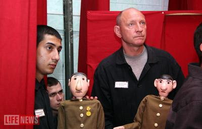 Необычный театр меняет мировоззрение попавших на зону