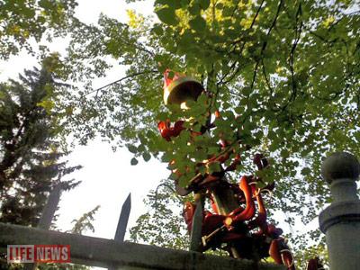 Сейчас ракета стоит на земле