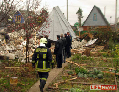 %D0%92%D0%B7%D1%80%D1%8B%D0%B2%20%D1%80%D0%B0%D0%B7%D1%80%D1%83%D1%88%D0%B8%D0%BB%202-%D1%8D%D1%82%D0%B0%D0%B6%D0%BD%D1%8B%D0%B9%20%D0%B4%D0%BE%D0%BC