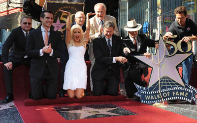 %D0%9A%D1%80%D0%B8%D1%81%D1%82%D0%B8%D0%BD%D0%B0%20%D0%90%D0%B3%D0%B8%D0%BB%D0%B5%D1%80%D0%B0%20%D0%BD%D0%B0%20%D0%90%D0%BB%D0%BB%D0%B5%D0%B5%20%D0%A1%D0%BB%D0%B0%D0%B2%D1%8B%20%D0%B2%20%D0%93%D0%BE%D0%BB%D0%BB%D0%B8%D0%B2%D1%83%D0%B4%D0%B5