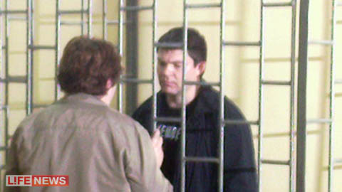 %D0%A1%D0%B5%D1%80%D0%B3%D0%B5%D0%B9%20%D0%A6%D0%B0%D0%BF%D0%BE%D0%BA%20%D0%BD%D0%B0%20%D0%B4%D0%BE%D0%BF%D1%80%D0%BE%D1%81%D0%B0%D1%85%20%D1%83%D1%81%D1%82%D1%80%D0%B0%D0%B8%D0%B2%D0%B0%D0%BB%20%D0%B8%D1%81%D1%82%D0%B5%D1%80%D0%B8%D0%BA%D0%B8%2C%20%D0%BF%D1%8B%D1%82%D0%B0%D1%8F%D1%81%D1%8C%20%D1%81%D1%8B%D0%BC%D0%B8%D1%82%D0%B8%D1%80%D0%BE%D0%B2%D0%B0%D1%82%D1%8C%20%D1%81%D1%83%D0%BC%D0%B0%D1%81%D1%88%D0%B5%D1%81%D1%82%D0%B2%D0%B8%D0%B5