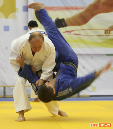 %D0%9F%D1%80%D0%B5%D0%BC%D1%8C%D0%B5%D1%80%20%D0%BF%D0%BE%D0%BA%D0%B0%D0%B7%D0%B0%D0%BB%20%D1%81%D0%B2%D0%BE%D0%B9%20%D0%BB%D1%83%D1%87%D1%88%D0%B8%D0%B9%20%D0%B1%D1%80%D0%BE%D1%81%D0%BE%D0%BA