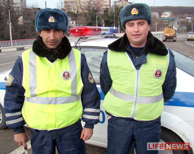 Гибдд туапсе график работы Полицейские вынесли из пожара 5 детей