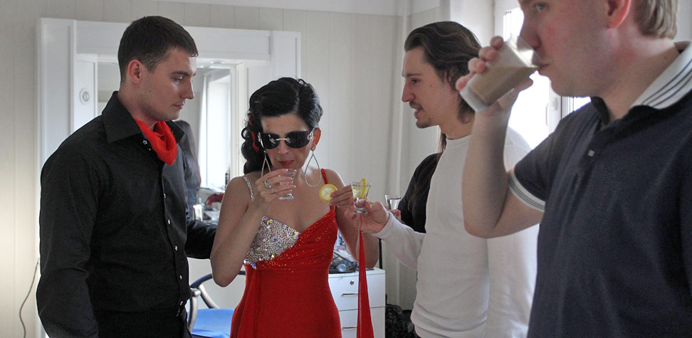 диана гурцкая общественная палата. воробьев и гурцкая в небо. диана гурцкая дети 2020. воробьев и гурцкая в небо. певица слепая гурцкая.