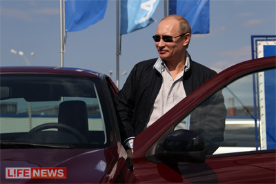 %D0%9F%D1%80%D0%B5%D0%B6%D0%B4%D0%B5%20%D1%87%D0%B5%D0%BC%20%D1%81%D0%B5%D1%81%D1%82%D1%8C%20%D0%B7%D0%B0%20%D1%80%D1%83%D0%BB%D1%8C%2C%20%D0%9F%D1%83%D1%82%D0%B8%D0%BD%20%D0%BE%D1%81%D0%BC%D0%BE%D1%82%D1%80%D0%B5%D0%BB%20%D0%BC%D0%B0%D1%88%D0%B8%D0%BD%D1%83