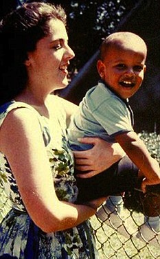 %D0%9C%D0%B0%D0%BB%D0%B5%D0%BD%D1%8C%D0%BA%D0%B8%D0%B9%20%D0%91%D0%B0%D1%80%D0%B0%D0%BA%20%D0%9E%D0%B1%D0%B0%D0%BC%D0%B0%20%D1%81%20%D0%BC%D0%B0%D1%82%D0%B5%D1%80%D1%8C%D1%8E%20%D0%AD%D0%BD%D0%BD%20%D0%94%D0%B0%D0%BD%D1%8D%D0%BC