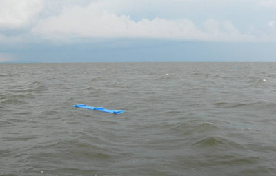 %D0%9D%D0%B0%20%D0%B2%D0%BE%D0%B4%D0%B5%20%D0%BE%D1%81%D1%82%D0%B0%D0%BB%D0%B8%D1%81%D1%8C%20%D0%BF%D0%BB%D0%B0%D0%B2%D0%B0%D1%82%D1%8C%20%D0%BE%D0%B1%D0%BB%D0%BE%D0%BC%D0%BA%D0%B8%20%D1%81%D1%83%D0%B4%D0%BD%D0%B0