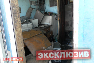 %D0%92%D0%BE%20%D0%B2%D1%81%D0%B5%D1%85%20%D0%BF%D0%BE%D0%BC%D0%B5%D1%89%D0%B5%D0%BD%D0%B8%D1%8F%D1%85%20%D0%BA%D0%BE%D1%80%D0%B0%D0%B1%D0%BB%D1%8F%2C%20%D0%BF%D0%BE%20%D0%BF%D1%80%D0%B8%D0%B7%D0%BD%D0%B0%D0%BD%D0%B8%D1%8E%20%D0%B2%D0%BE%D0%B4%D0%BE%D0%BB%D0%B0%D0%B7%D0%BE%D0%B2%2C%20%D0%B4%D0%BE%20%D1%81%D0%B8%D1%85%20%D0%BF%D0%BE%D1%80%20%C2%AB%D0%BF%D0%B0%D1%85%D0%BD%D0%B5%D1%82%20%D1%81%D0%BC%D0%B5%D1%80%D1%82%D1%8C%D1%8E%C2%BB