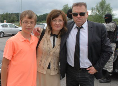 13-%D0%BB%D0%B5%D1%82%D0%BD%D0%B8%D0%B9%20%D0%A1%D0%B0%D1%88%D0%B0%20%D1%81%D0%B0%D0%BC%20%D0%BD%D0%B0%D1%88%D0%B5%D0%BB%20%D0%B4%D0%B5%D1%82%D0%B5%D0%BA%D1%82%D0%B8%D0%B2%D0%B0%2C%20%D1%87%D1%82%D0%BE%D0%B1%D1%8B%20%D1%82%D0%BE%D1%82%20%D1%81%D0%BF%D0%B0%D1%81%20%D0%B5%D0%B3%D0%BE