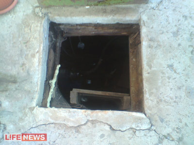 %D0%98%D0%B7%20%D0%BA%D0%BE%D0%BB%D0%BE%D0%B4%D1%86%D0%B0%20%D0%B4%D0%B5%D0%B2%D0%BE%D1%87%D0%BA%D1%83%20%D0%B2%D1%8B%D1%82%D0%B0%D1%89%D0%B8%D0%BB%D0%B8%20%D0%B5%D1%89%D0%B5%20%D0%B6%D0%B8%D0%B2%D0%BE%D0%B9