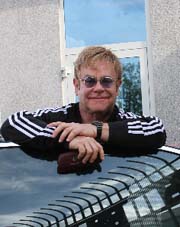 ...%D0%BD%D0%BE%20%D1%83%D0%BB%D1%8B%D0%B1%D0%BD%D1%83%D0%BB%D1%81%D1%8F%2C%20%D0%B7%D0%B0%D0%BC%D0%B5%D1%82%D0%B8%D0%B2%20%D0%BF%D0%BE%D0%BA%D0%BB%D0%BE%D0%BD%D0%BD%D0%B8%D0%BA%D0%BE%D0%B2