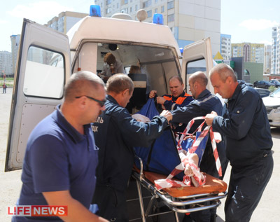 %D0%9C%D0%B0%D1%80%D0%B8%D0%BD%D1%83%20%D0%9F.%20%D0%B4%D0%BE%D1%81%D1%82%D0%B0%D0%B2%D0%B8%D0%BB%D0%B8%20%D0%B2%20%D0%B1%D0%BE%D0%BB%D1%8C%D0%BD%D0%B8%D1%86%D1%83%20%D1%81%20%D0%BF%D0%B5%D1%80%D0%B5%D0%BB%D0%BE%D0%BC%D0%BE%D0%BC%20%D0%BE%D0%B1%D0%B5%D0%B8%D1%85%20%D0%BD%D0%BE%D0%B3