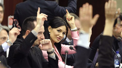 %D0%A7%D0%BB%D0%B5%D0%BD%20%D0%BF%D0%B0%D1%80%D1%82%D0%B8%D0%B8%20%D0%A1%D0%B8%D0%BB%D1%8C%D0%B2%D0%B8%D0%BE%20%D0%91%D0%B5%D1%80%D0%BB%D1%83%D1%81%D0%BA%D0%BE%D0%BD%D0%B8%20%D0%9D%D0%B8%D0%BA%D0%BE%D0%BB%D1%8C%20%D0%9C%D0%B8%D0%BD%D0%B5%D1%82%D1%82%D0%B8%20%D0%BD%D0%B0%20%D1%80%D0%B0%D0%B1%D0%BE%D1%82%D1%83%20%D1%85%D0%BE%D0%B4%D0%B8%D1%82%20%D0%BF%D1%80%D0%B8%20%D0%BF%D0%BE%D0%BB%D0%BD%D0%BE%D0%BC%20%D0%BF%D0%B0%D1%80%D0%B0%D0%B4%D0%B5%20(%D1%84%D0%BE%D1%82%D0%BE%20%D1%81%20%D1%81%D0%B0%D0%B9%D1%82%D0%B0%20google.com)