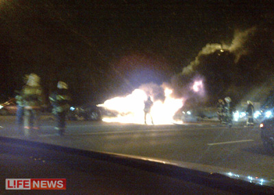 %D0%9C%D0%B0%D1%88%D0%B8%D0%BD%D1%8B%20%D0%B7%D0%B0%D0%B3%D0%BE%D1%80%D0%B5%D0%BB%D0%B8%D1%81%D1%8C%20%D0%BF%D0%BE%D1%81%D0%BB%D0%B5%20%D1%81%D1%82%D0%BE%D0%BB%D0%BA%D0%BD%D0%BE%D0%B2%D0%B5%D0%BD%D0%B8%D1%8F