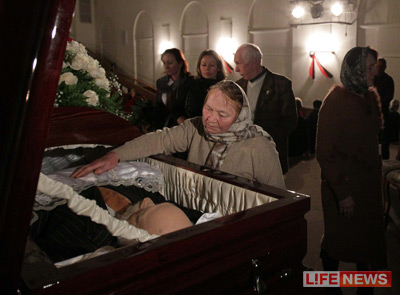 %D0%9B%D0%B5%D0%B2%20%D0%98%D0%B2%D0%B0%D0%BD%D0%BE%D0%B2%D0%B8%D1%87%20%D0%B1%D0%BE%D1%80%D0%BE%D0%BB%D1%81%D1%8F%20%D1%81%20%D0%B1%D0%BE%D0%BB%D0%B5%D0%B7%D0%BD%D1%8C%D1%8E%20%D0%B4%D0%BE%20%D0%BF%D0%BE%D1%81%D0%BB%D0%B5%D0%B4%D0%BD%D0%B5%D0%B3%D0%BE%20%D0%B4%D0%BD%D1%8F