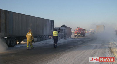 2%20%D1%87%D0%B5%D0%BB%D0%BE%D0%B2%D0%B5%D0%BA%D0%B0%20%D0%BF%D0%BE%D0%B3%D0%B8%D0%B1%D0%BB%D0%B8%2C%209%20%D0%BF%D0%BE%D1%81%D1%82%D1%80%D0%B0%D0%B4%D0%B0%D0%BB%D0%B8%20%D0%B2%20%D0%94%D0%A2%D0%9F%20%D1%81%20%D0%B0%D0%B2%D1%82%D0%BE%D0%B1%D1%83%D1%81%D0%BE%D0%BC