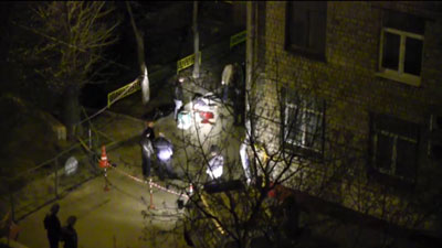 %D0%9F%D0%BE%D0%BB%D0%B8%D1%86%D0%B5%D0%B9%D1%81%D0%BA%D0%B8%D0%B5%20%D0%B2%D1%8B%D1%81%D1%82%D0%B0%D0%B2%D0%B8%D0%BB%D0%B8%20%D0%B4%D0%B2%D0%BE%D0%B9%D0%BD%D0%BE%D0%B5%20%D0%BE%D1%86%D0%B5%D0%BF%D0%BB%D0%B5%D0%BD%D0%B8%D0%B5%20%D1%83%20%D1%82%D1%80%D1%83%D0%BF%D0%B0%20%D0%B1%D0%B8%D0%B7%D0%BD%D0%B5%D1%81%D0%BC%D0%B5%D0%BD%D0%B0