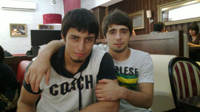 %D0%9C%D1%83%D1%80%D1%82%D1%83%D0%B7%20%D0%A5%D0%B0%D1%87%D0%B8%D0%BB%D0%B0%D0%B5%D0%B2%20(%D1%81%D0%BB%D0%B5%D0%B2%D0%B0)%20%D0%B2%D1%8B%D0%B6%D0%B8%D0%BB%2C%20%D0%B0%20%D0%B5%D0%B3%D0%BE%20%D0%B4%D1%80%D1%83%D0%B3%20%D0%A8%D0%B0%D0%BC%D0%B8%D0%BB%D1%8C%20%D0%98%D1%87%D0%B0%D0%BB%D0%BE%D0%B2%20%D0%BF%D0%BE%D0%B3%D0%B8%D0%B1%20(%D1%84%D0%BE%D1%82%D0%BE%3A%20vk.com)