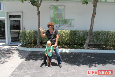 %D0%A0%D0%BE%D0%BC%D0%B0%20%D1%81%20%D0%95%D0%BB%D0%B8%D0%B7%D0%B0%D0%B2%D0%B5%D1%82%D0%BE%D0%B9-%D0%92%D0%B8%D0%BA%D1%82%D0%BE%D1%80%D0%B8%D0%B5%D0%B9%20%D0%B2%20%D0%9F%D0%B0%D1%82%D1%82%D0%B0%D0%B9%D0%B5%2C%20%D0%B3%D0%B4%D0%B5%20%D0%96%D1%83%D0%BA%D0%BE%D0%B2%D1%8B%20%D0%B7%D0%B0%20%D0%BF%D0%BE%D1%81%D0%BB%D0%B5%D0%B4%D0%BD%D0%B8%D0%B9%20%D0%B3%D0%BE%D0%B4%20%D0%BE%D1%82%D0%B4%D1%8B%D1%85%D0%B0%D0%BB%D0%B8%20%D0%BD%D0%B5%D1%81%D0%BA%D0%BE%D0%BB%D1%8C%D0%BA%D0%BE%20%D1%80%D0%B0%D0%B7