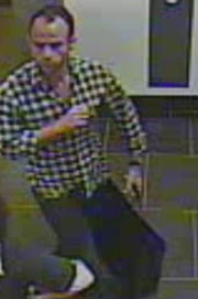 %D0%9A%D1%80%D0%B0%D0%B6%D1%83%20%D1%81%D0%BE%D0%B2%D0%B5%D1%80%D1%88%D0%B8%D0%BB%20%D0%BC%D1%83%D0%B6%D1%87%D0%B8%D0%BD%D0%B0%20%D1%81%D1%80%D0%B5%D0%B4%D0%BD%D0%B8%D1%85%20%D0%BB%D0%B5%D1%82%20(%D1%84%D0%BE%D1%82%D0%BE%3Anypost.com)