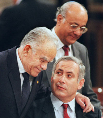 %D0%91%D0%B5%D0%BD%D1%8C%D1%8F%D0%BC%D0%B8%D0%BD%20%D0%9D%D0%B5%D1%82%D0%B0%D0%BD%D1%8C%D1%8F%D1%85%D1%83%20%D1%81%D0%BE%D0%B6%D0%B0%D0%BB%D0%B5%D0%B5%D1%82%20%D0%BE%20%D0%BA%D0%BE%D0%BD%D1%87%D0%B8%D0%BD%D0%B5%20%D0%A8%D0%B0%D0%BC%D0%B8%D1%80%D0%B0%20(%D1%84%D0%BE%D1%82%D0%BE%3Acnn.com)