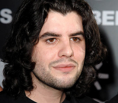 %D0%A1%D0%B5%D0%BC%D1%8C%D1%8F%20%D0%BE%D0%B1%D0%B2%D0%B8%D0%BD%D1%8F%D0%B5%D1%82%20%D0%A1%D0%B8%D0%BB%D1%8C%D0%B2%D0%B5%D1%81%D1%82%D1%80%D0%B0%20%D0%A1%D1%82%D0%B0%D0%BB%D0%BB%D0%BE%D0%BD%D0%B5%20%D0%B2%20%D1%81%D0%BC%D0%B5%D1%80%D1%82%D0%B8%20%D1%81%D1%8B%D0%BD%D0%B0%20(%D1%84%D0%BE%D1%82%D0%BE%3A%20nydailynews.com)