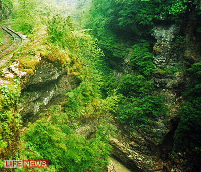 %D0%94%D1%80%D0%B5%D0%B7%D0%B8%D0%BD%D0%B0%20%D1%80%D1%83%D1%85%D0%BD%D1%83%D0%BB%D0%B0%20%D1%81%20%D0%B3%D0%BE%D1%80%D1%8B...