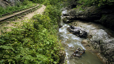 %D0%A0%D0%B0%D0%BD%D0%B5%D0%BD%D1%8B%D1%85%20%D0%B2%D1%8B%D1%82%D0%B0%D1%81%D0%BA%D0%B8%D0%B2%D0%B0%D0%BB%D0%B8%20%D0%B8%D0%B7%20%D0%B3%D0%BE%D1%80%D0%BD%D0%BE%D0%B9%20%D1%80%D0%B5%D0%BA%D0%B8