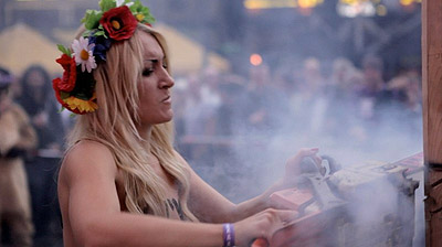 %D0%98%D0%BD%D0%BD%D0%B0%20%D0%A8%D0%B5%D0%B2%D1%87%D0%B5%D0%BD%D0%BA%D0%BE%20%D1%82%D0%B0%D0%BA%D0%B6%D0%B5%20%D1%81%D0%BF%D0%B8%D0%BB%D0%B8%D0%B2%D0%B0%D0%BB%D0%B0%20%D0%BA%D1%80%D0%B5%D1%81%D1%82%20%D0%B2%20%D1%86%D0%B5%D0%BD%D1%82%D1%80%D0%B5%20%D0%9A%D0%B8%D0%B5%D0%B2%D0%B0