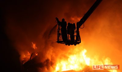 %D0%9A%20%D0%BF%D1%80%D0%B8%D0%B5%D0%B7%D0%B4%D1%83%20%D0%BF%D0%BE%D0%B6%D0%B0%D1%80%D0%BD%D1%8B%D1%85%20%D0%BE%D0%B3%D0%BE%D0%BD%D1%8C%20%D0%BE%D1%85%D0%B2%D0%B0%D1%82%D0%B8%D0%BB%2015%20%D1%82%D1%8B%D1%81%D1%8F%D1%87%20%D0%BA%D0%B2%D0%B0%D0%B4%D1%80%D0%B0%D1%82%D0%BD%D1%8B%D1%85%20%D0%BC%D0%B5%D1%82%D1%80%D0%BE%D0%B2