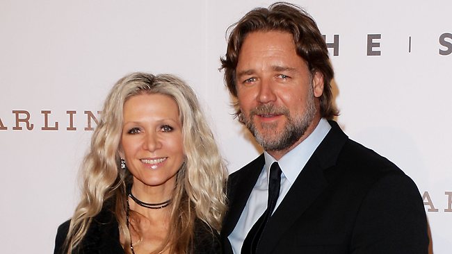 %D0%A0%D0%B0%D1%81%D1%81%D0%B5%D0%BB%20%D0%9A%D1%80%D0%BE%D1%83%20%D1%80%D0%B0%D1%81%D1%81%D1%82%D0%B0%D0%BB%D1%81%D1%8F%20%D1%81%20%D0%B6%D0%B5%D0%BD%D0%BE%D0%B9%20%D0%BF%D0%BE%D1%81%D0%BB%D0%B5%209%20%D0%BB%D0%B5%D1%82%20%D0%B1%D1%80%D0%B0%D0%BA%D0%B0%20(%D1%84%D0%BE%D1%82%D0%BE%3A%20theaustralian.com.au)