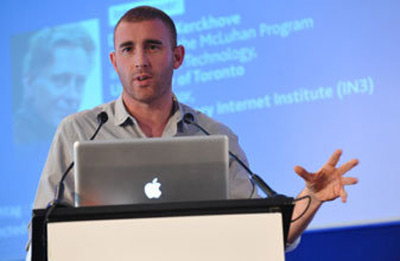 %D0%98%D1%81%D0%BF%D0%BE%D0%BB%D0%BD%D0%B8%D1%82%D0%B5%D0%BB%D1%8C%D0%BD%D1%8B%D0%B9%20%D0%B4%D0%B8%D1%80%D0%B5%D0%BA%D1%82%D0%BE%D1%80%20BitTorrent%20%D1%81%D0%B4%D0%B5%D0%BB%D0%B0%D0%BB%20%D0%B3%D1%80%D0%BE%D0%BC%D0%BA%D0%BE%D0%B5%20%D0%B7%D0%B0%D1%8F%D0%B2%D0%BB%D0%B5%D0%BD%D0%B8%D0%B5%20%D0%BD%D0%B0%D1%81%D1%87%D0%B5%D1%82%20%D0%BF%D0%BB%D0%B0%D0%BD%D0%BE%D0%B2%20%D0%BA%D0%BE%D0%BC%D0%BF%D0%B0%D0%BD%D0%B8%D0%B8%20(%D1%84%D0%BE%D1%82%D0%BE%3A%20bittorrent.com)