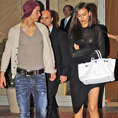 %D0%98%D1%80%D0%B8%D0%BD%D0%B0%20%D0%A8%D0%B5%D0%B9%D0%BA%20%D0%BF%D0%BE%D1%81%D1%81%D0%BE%D1%80%D0%B8%D0%BB%D0%B0%D1%81%D1%8C%20%D1%81%20%D0%A0%D0%BE%D0%BD%D0%B0%D0%BB%D0%B4%D1%83%20%D0%B2%D0%BE%20%D0%B2%D1%80%D0%B5%D0%BC%D1%8F%20%D1%81%D0%B2%D0%B8%D0%B4%D0%B0%D0%BD%D0%B8%D1%8F%20(%D1%84%D0%BE%D1%82%D0%BE%3A%20thesunc.co.uk)