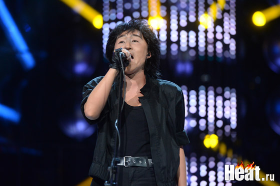 Под песню "Перемен" весь зал стоя выкрикивал слова песни