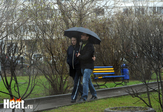 Актриса выглядит счастливой несмотря на сложные роды