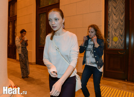Екатерина Вилкова пришла поддержать друга Кирилла Плетнева, который сыграл одну из главных ролей в фильме