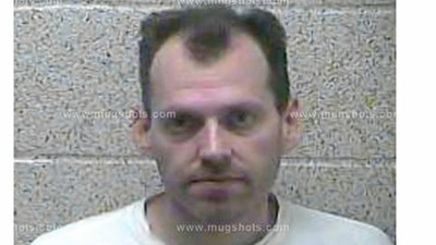 %D0%9C%D0%B0%D1%80%D0%BA%20%D0%9D%D1%8C%D1%8E%D1%82%D0%BE%D0%BD%20%D0%BF%D0%BE%D1%81%D0%BB%D0%B5%20%D0%B7%D0%B0%D0%B4%D0%B5%D1%80%D0%B6%D0%B0%D0%BD%D0%B8%D1%8F%20(%D1%84%D0%BE%D1%82%D0%BE%3A%20Ny%20Daily%20News)