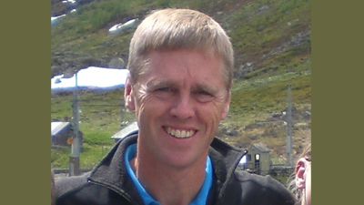 %D0%91%D0%B8%D0%BB%D0%BB%20%D0%A5%D0%B5%D0%BD%D0%B8%D0%BD%D1%81%D0%B3%D0%B0%D0%B0%D1%80%D0%B4%20(%D1%84%D0%BE%D1%82%D0%BE%20microsoftalumni.org)