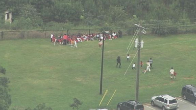 %D0%A8%D0%BA%D0%BE%D0%BB%D1%8C%D0%BD%D0%B8%D0%BA%D0%BE%D0%B2%20%D1%8D%D0%B2%D0%B0%D0%BA%D1%83%D0%B8%D1%80%D1%83%D1%8E%D1%82%20%D0%B8%D0%B7-%D0%B7%D0%B0%20%D1%81%D0%BE%D0%BE%D0%B1%D1%89%D0%B5%D0%BD%D0%B8%D0%B9%20%D0%BE%20%D1%81%D1%82%D1%80%D0%B5%D0%BB%D1%8C%D0%B1%D0%B5%20(%D1%84%D0%BE%D1%82%D0%BE%3A%20wsbtv.com)