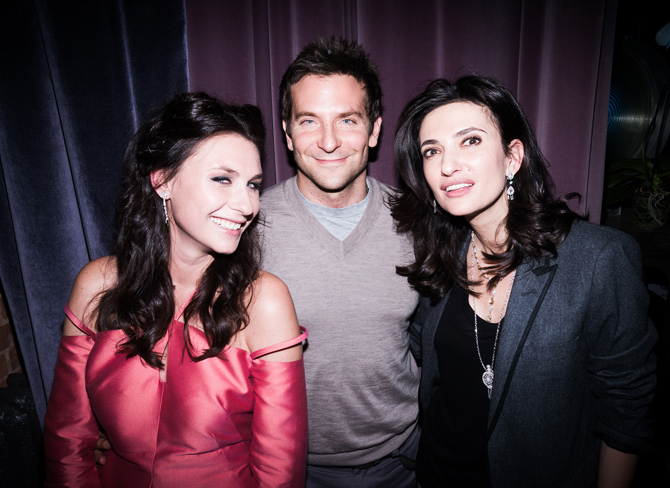 Главный редактор журнала Harper's Bazaar Дарья Веледеева, актер Брэдли Купер и социолог Снежана Георгиева