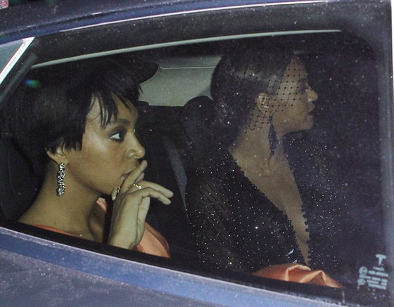 Соланж и Jay-Z уехали на разных машинах. Бейонсе поехала домой с сестрой