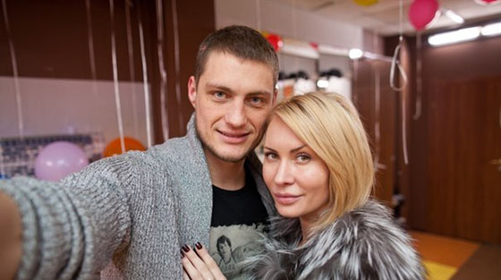 Александр Задойнов и Элина Камирен казались счастливой парой