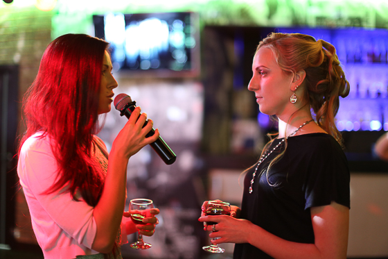 В честь сестры певица Нюша произнесла трогательную речь